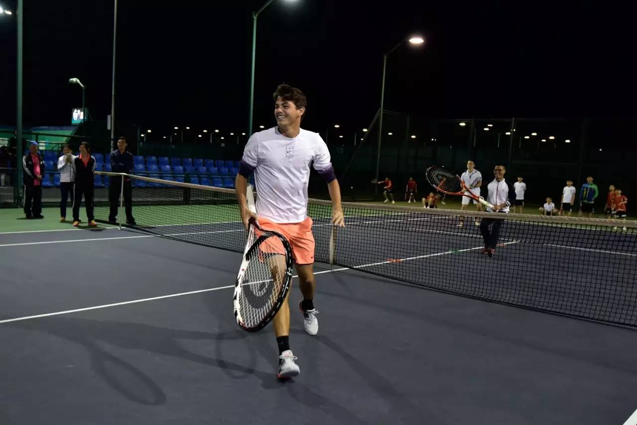 位杰出的运 位杰出的运