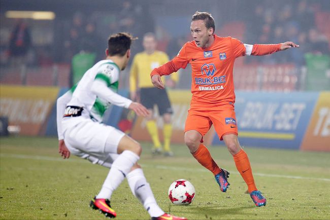 族复兴路上 族复兴路上