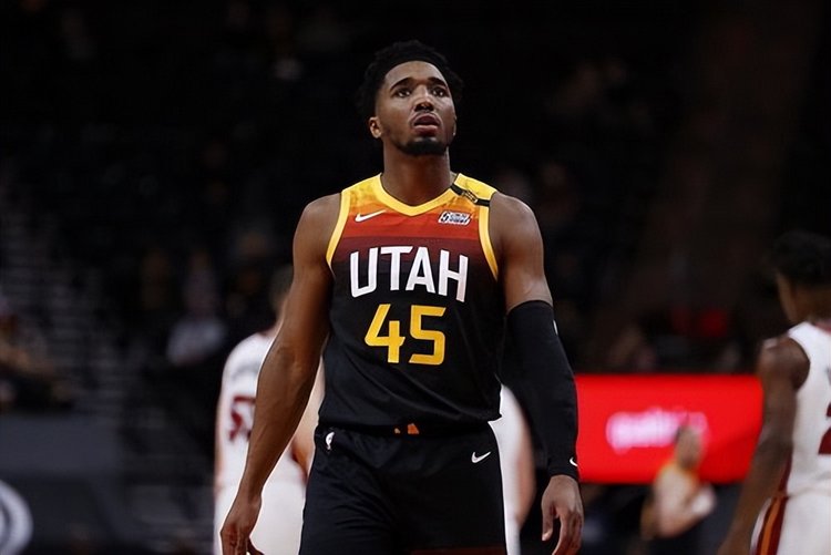 卢卡库总能 卢卡库总能