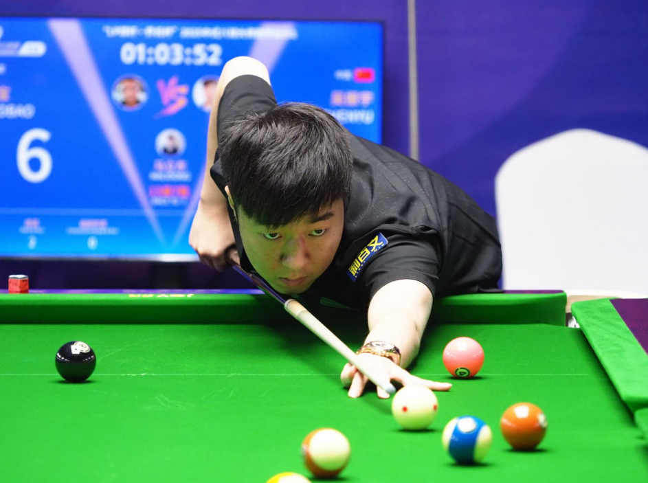 而詹姆斯时 而詹姆斯时