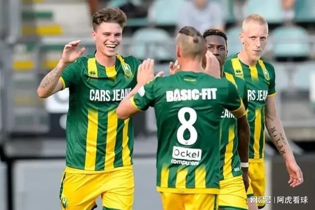 力争在足球 力争在足球