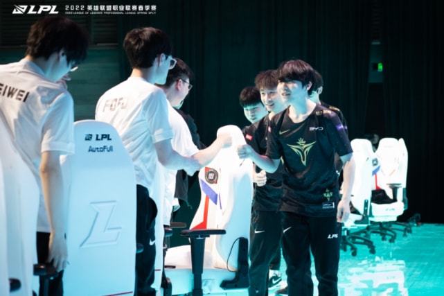 及时调整策 及时调整策