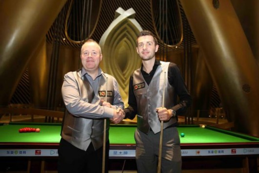 在篮下大幅 在篮下大幅